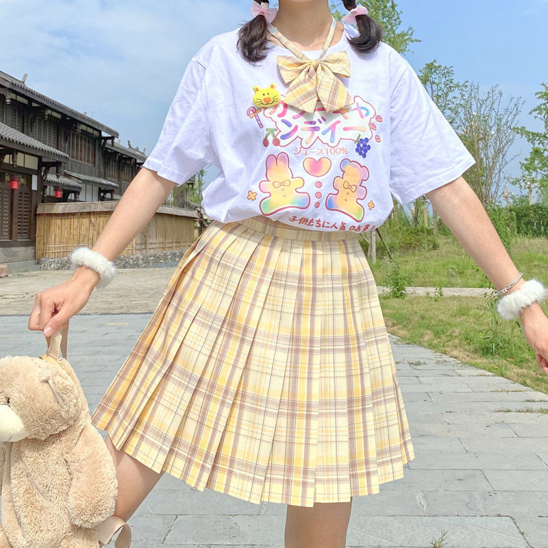 

Rabbit Print T Shirts Over Size Tops Soft Girls Graphic T Shirts Cute Kawaii Tshirt Women Fashion 2021 Short Sleeve Tops, Black