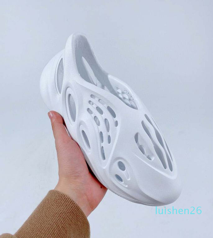 

Free Shipping High Quality Foam Runner Sneaker Sandals Kanye West Men Women White Red Black Beige Clog FA13, #4