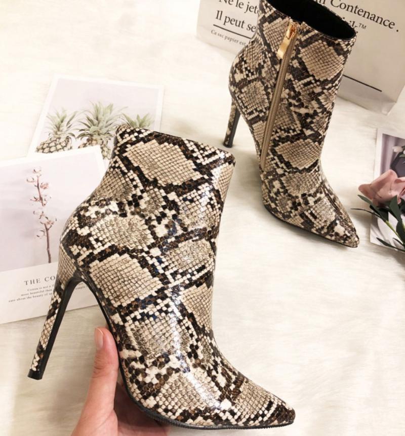 

Boots Fashion Women Snake Python Printed Point Toe High Heels Ankle Short 10cm