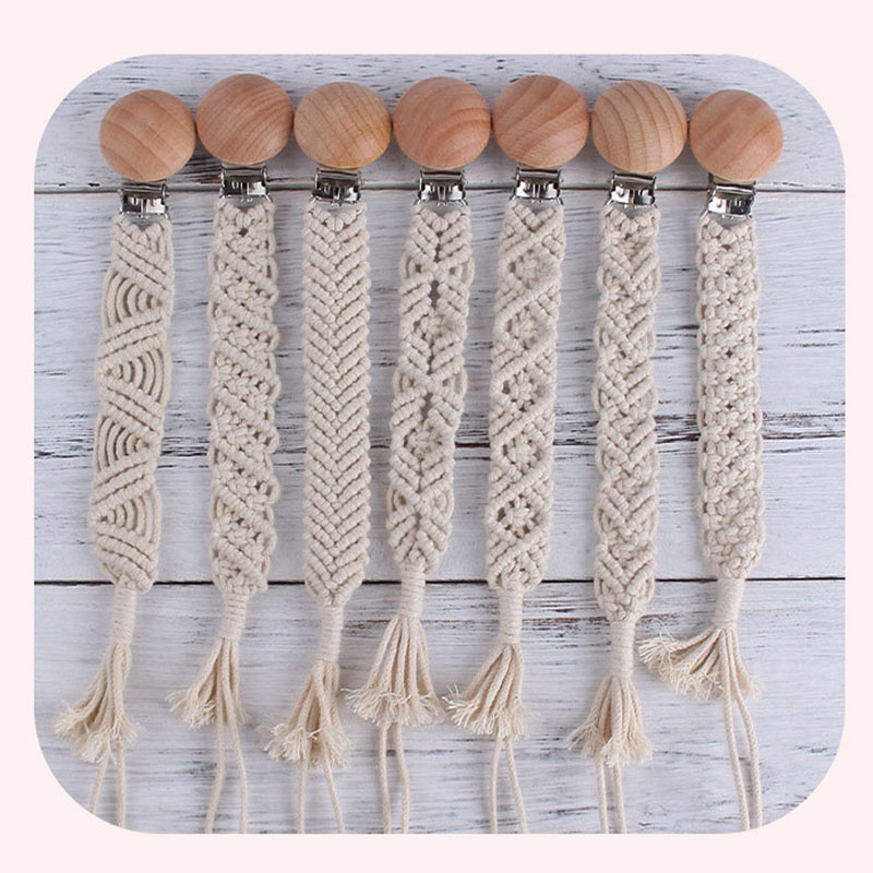 

DIY weave baby pacifier clips wood Beaded Pacifiers Soother Holder kids Clip Chain Holders Nipple Teether Dummy Strap Chains 14 styles