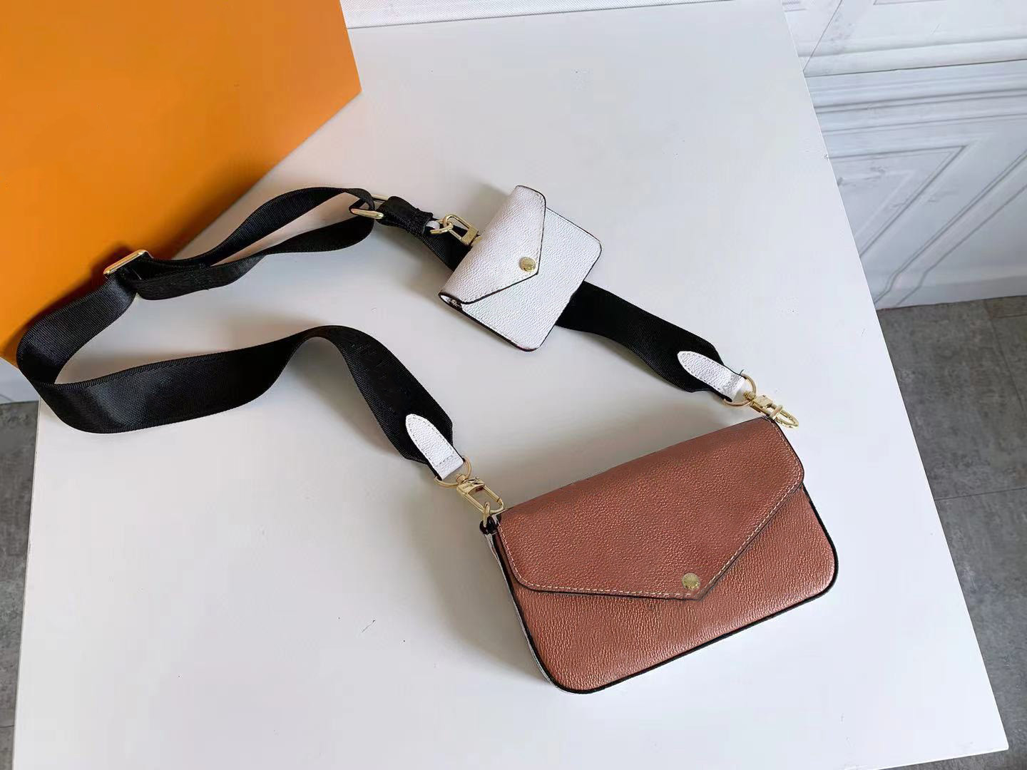 

2021 Bests selling luxury designer bag purse 2pc Multi Pochette Felicie Coussin Chain shoulder bags handbag fashion handbags totes crossbodys with box free ship, Multi color brown #80091