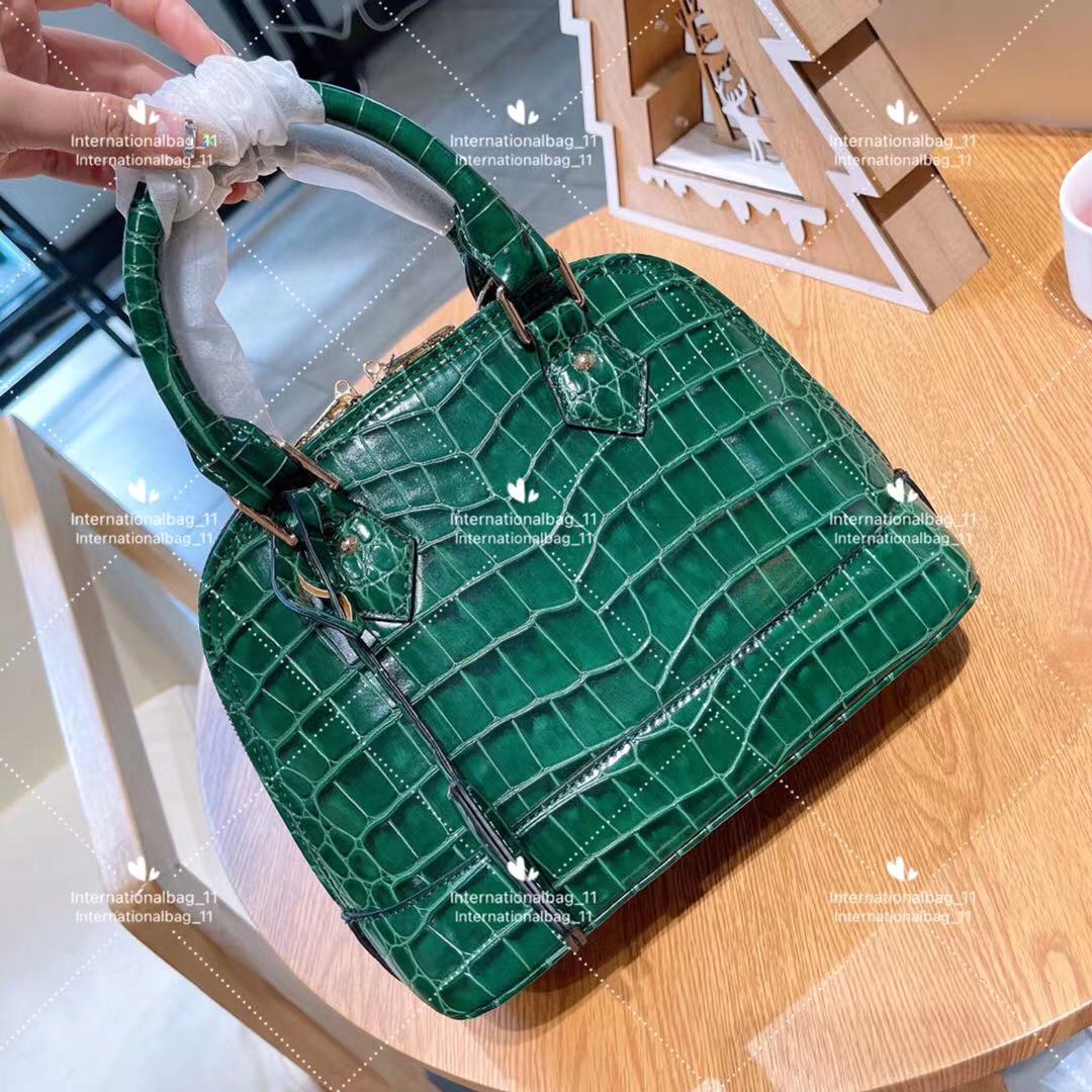 

Luxury shoulder bag Women fashion shell crocodile Plain handbag bb The large capacity casual lock embellished Eleven colors, Customize