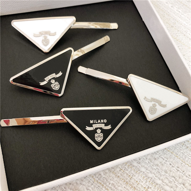 

P home duckbill retro Barrettes INS European and American metal inverted triangle hair clip