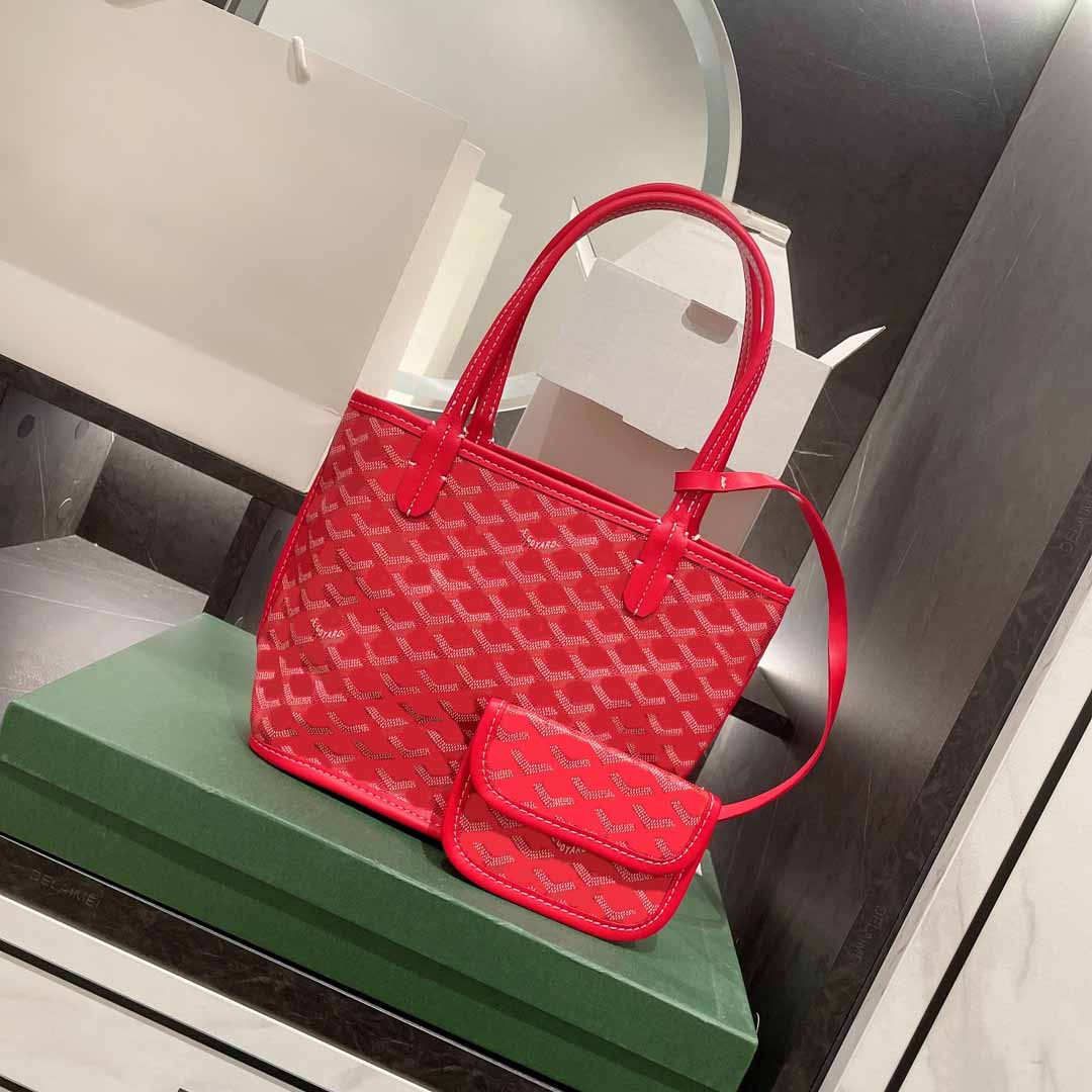 

High Quality Monograms Embossed Easy Pouch On Strap Bag Handbag Women Messenger Handbags Water Ripples Tote Pochette Chain Shoulder Crossbody Bags Wallets, Dust bag