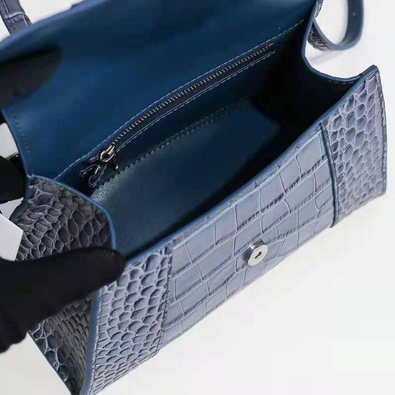 

Top Quality Luxurys plain pattern hourglass bag Waterproof Messenger Bags Alligator Thread Owhide Letter Versatile Hasp Hard Single Crossbody Tote MM MP Red Black, 19cm-crocodile pattern-navy blue