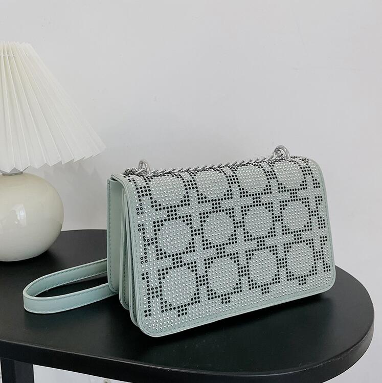 

Factory Outlet women shoulder bags street personality rivet handbag clamshell small fresh plaid handbags sweet and lovely diamond chain bag 8 colors