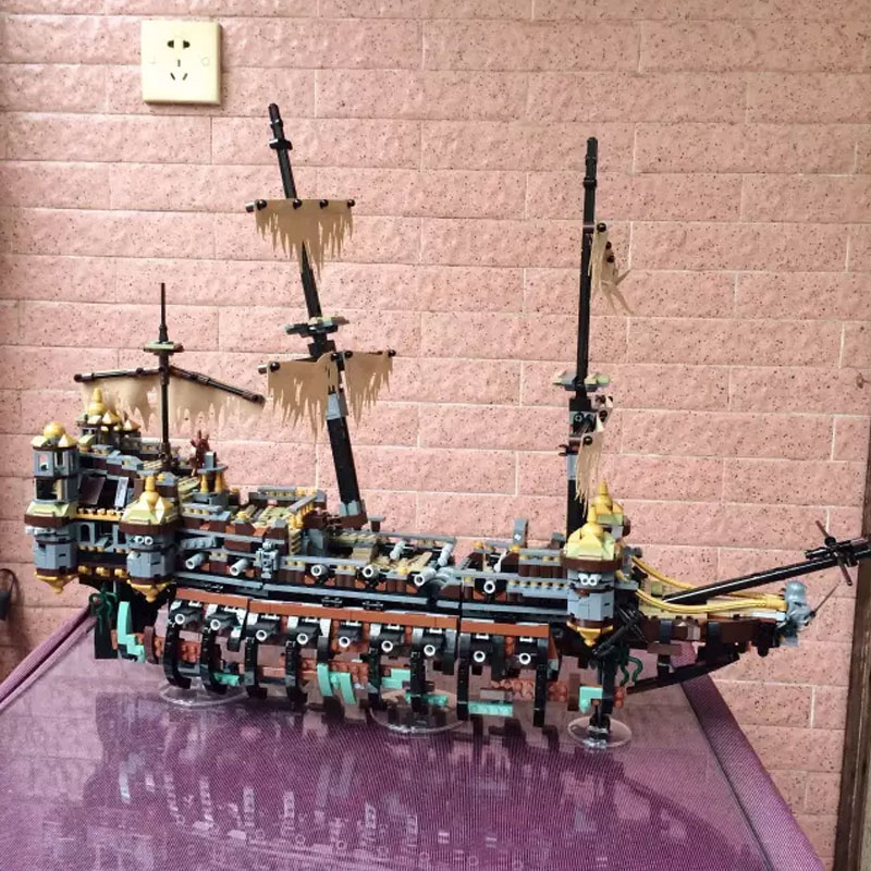 

LEPIN 16042 Movie & Game Series Pirate Silent Mary 2294pcs Building Blocks Toys Christmas Gifts Compatible 71042