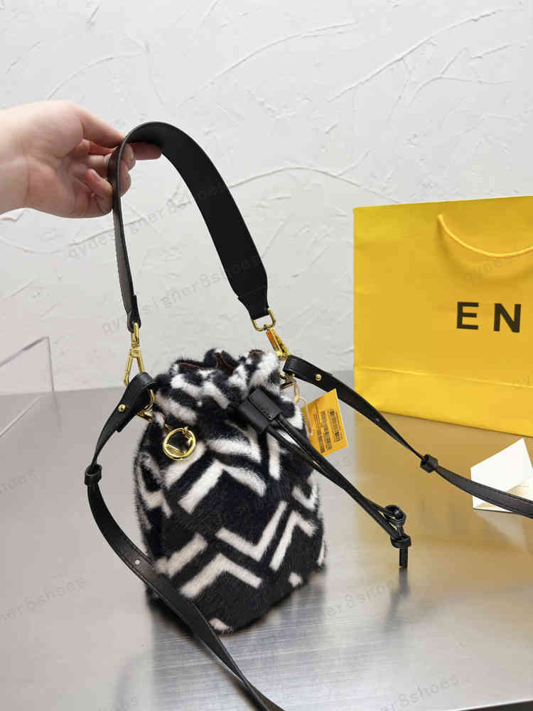 

With box women's designer vintage retro old flower F plush bucket bag shoulder messenger size 19cm, For transportation