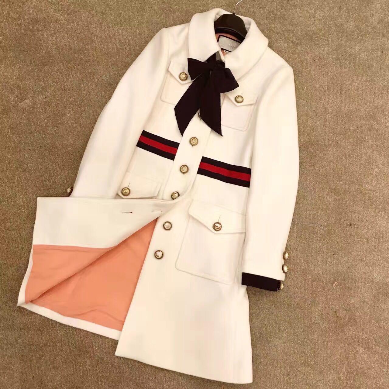 

2021 Autumn Black/White Long Women' Coats Designer Bow Big Letter Buttons Women Woolen Coat Plus Size Coats&Outwear 93010