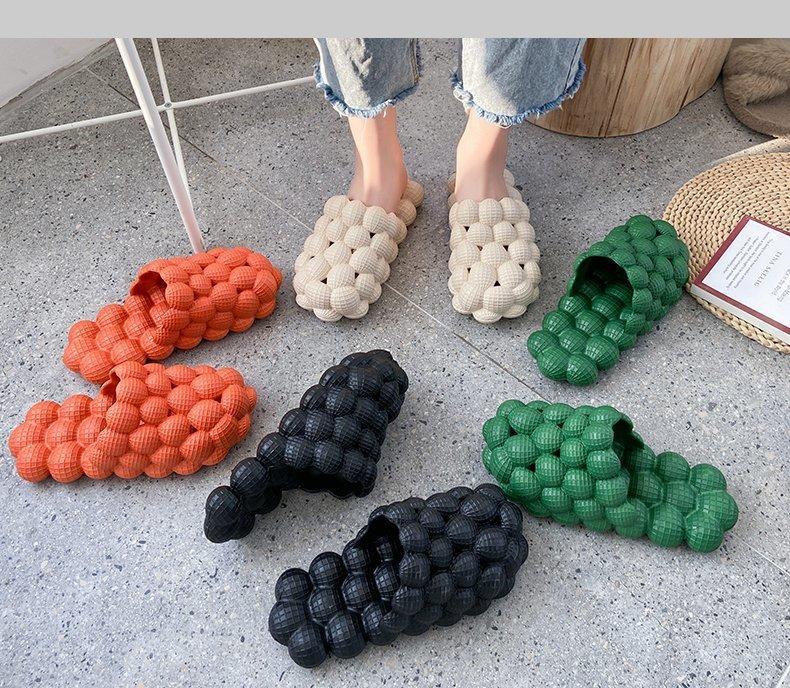 

Slippers 2021 Ingenious Women Sandal Flat Ladies Characteristic Bubbles Casual Slides Summer Outdoor Beach Female, Or