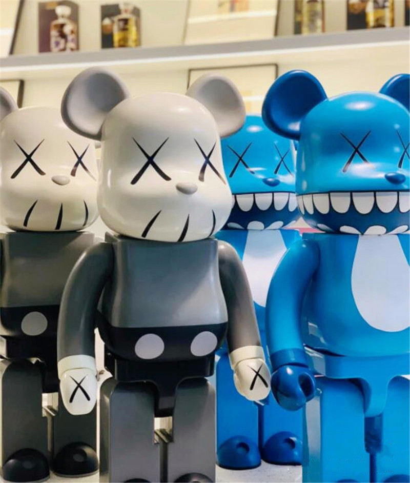 

New style 400% 28CM Bearbrick The PVC Bluetooth Fashion bear Chiaki figures Toy For Collectors Be@rbrick Art Work model decoration toys gif
