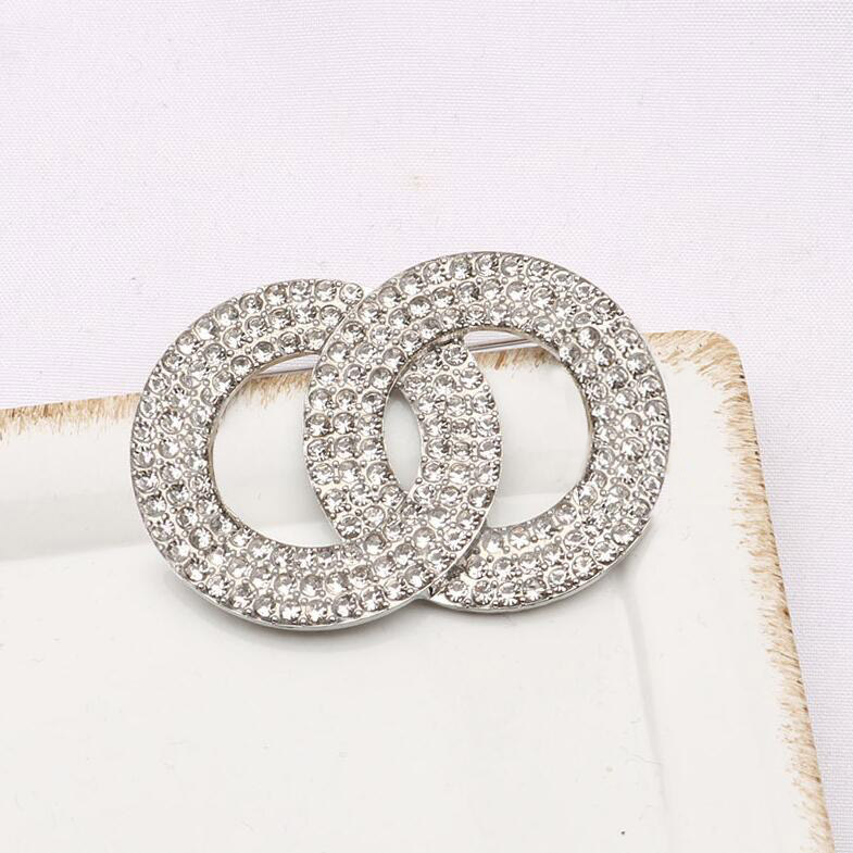 

Fashion Korean Simple Styles Rhinestone Brooch C Letters Full Crystal Rhinestone Personality Brooches Pins Women Party Jewelry Accessories