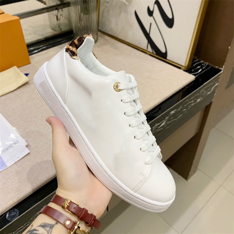 

Designer FRONTROW Sneakers Men Women Shoe Calfskin Leopard Leather Flat Trainers White Lace-up Fashion Printing Runner Casual Shoes Big size, Color 1