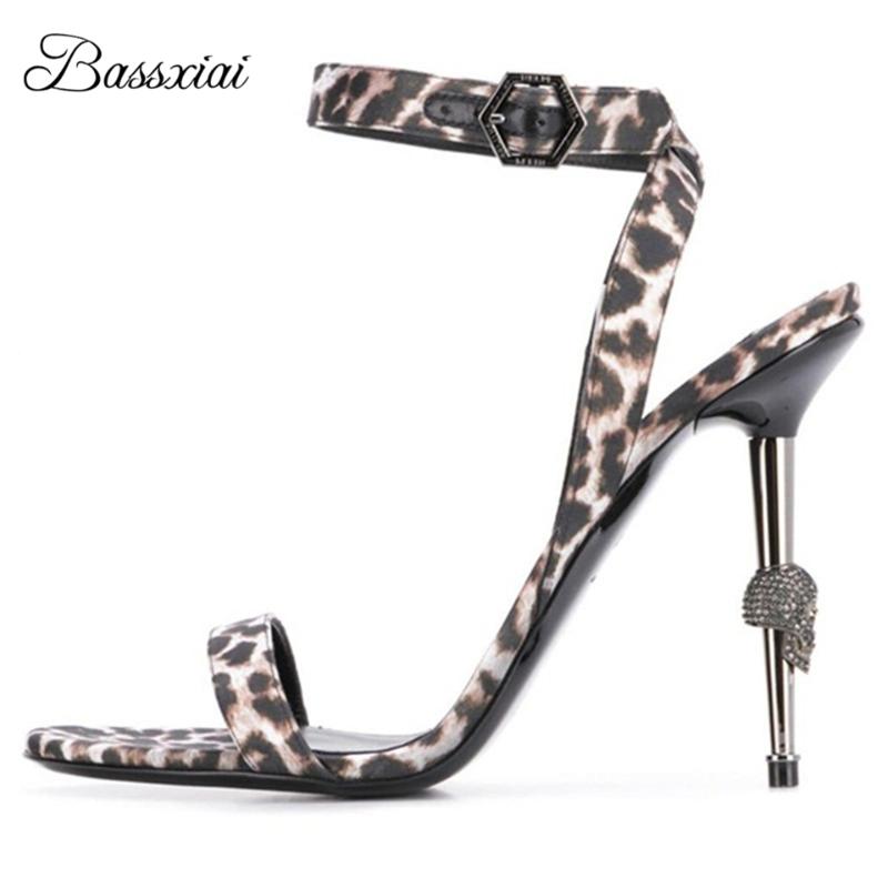 

Sexy Leopard One-Strap Sandals Women Summer Jeweled Skull Metal High Heel Strappy Party Sandalias De Mujer, Blue