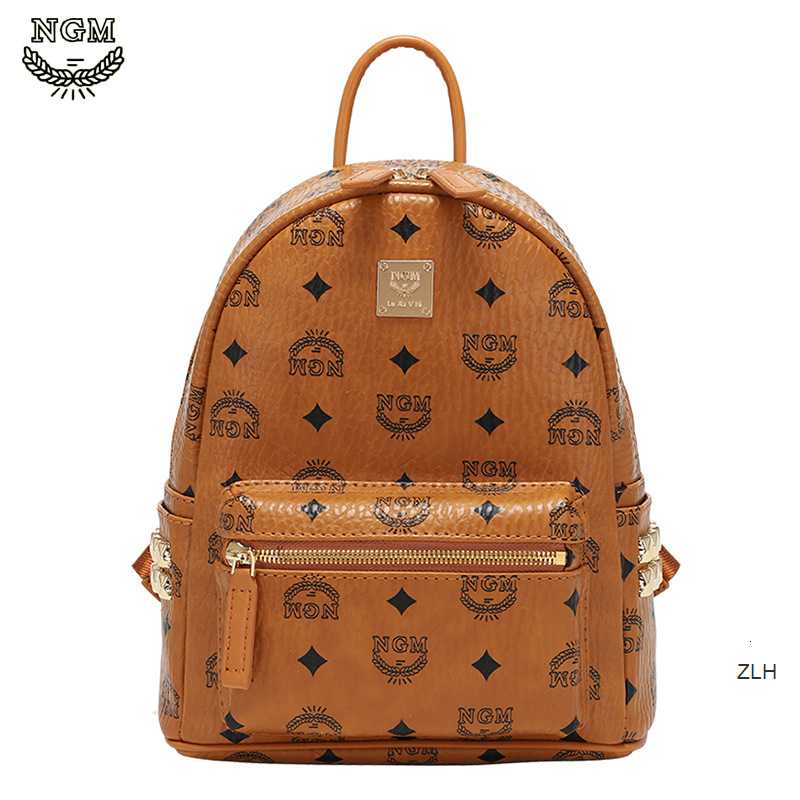

Printed rivet bag men's and women's backpack Korean fashion versatile printed side nail schoolbag for College Students ZLH