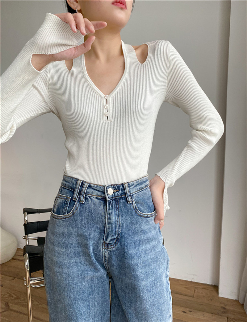 

2021 New Autumn and winter style Korean design sense hole strapless temperament slim knit bottoming sweater women EBN8, White