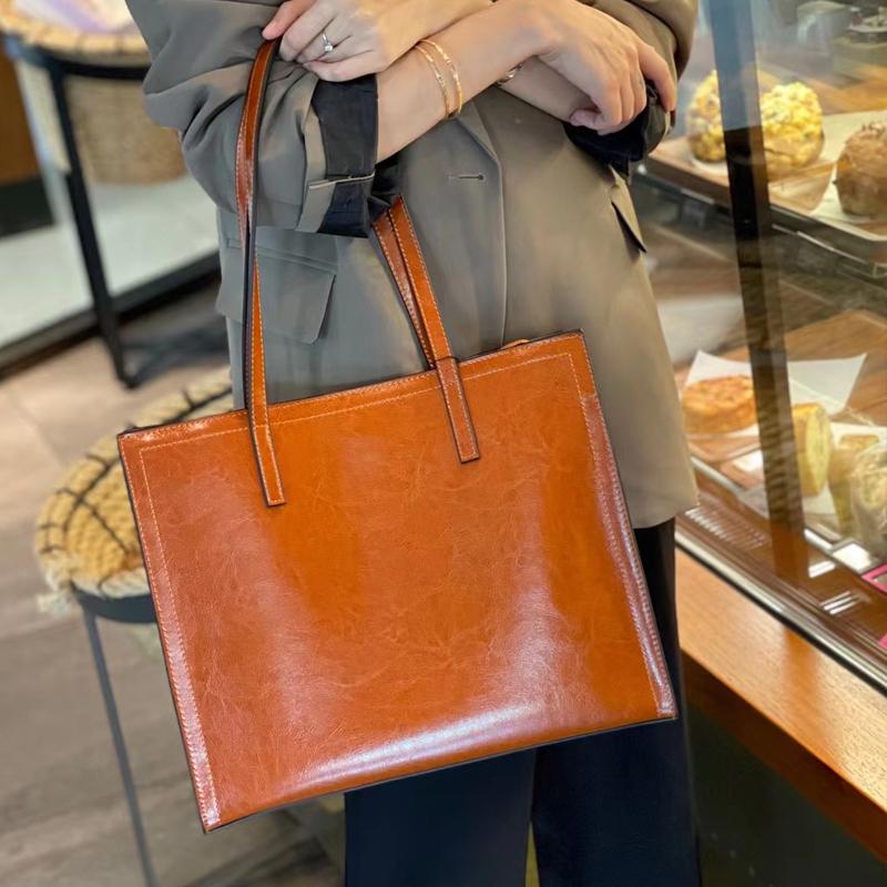 

Evening Bags 2021 Tote Bag Leather Large Capacity Simple Fashion Handbag Oil Wax Retro Commuter Shoulder