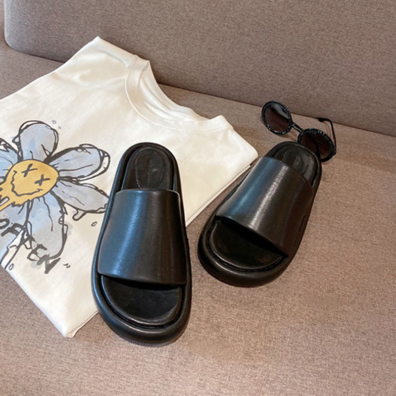 

woman leather flat shoe women's summer wear fashion super soft sole sheepskin slippers bottom all-match lightweight one-word drag net r, Black