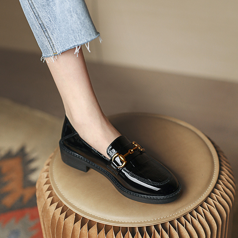 

patent Dress Shoes Horse buckle leather thick sole Lefu shoes British small soft large size single for women I1MH, 1# shoe box