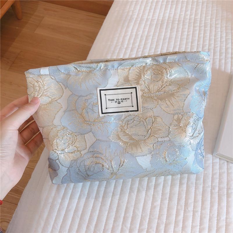 

Cosmetic Bags & Cases Female Vintage Embossed Floral Fabric Big Capacity Roomy Bag Women Retro Elegant Travel Makeup Kits Organizer Case, Sky blue