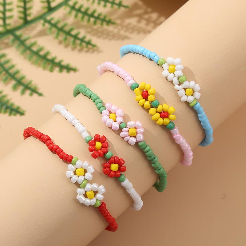 

Beaded, Strands Korean Style Women's Glass Beads Charm Bracelets For Women Girls Gift Handmade Beaded Flower Bracelet Party Jewelry Accessor