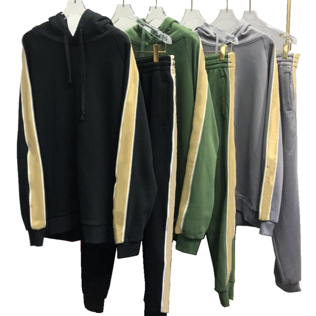 

Mens Tracksuits sports suit Classic letters Tops and pants gray Hooded pullover Sweatshirt sweatpants spring autumn outdoor leisure home woman winter tracksuit, Black t shirt