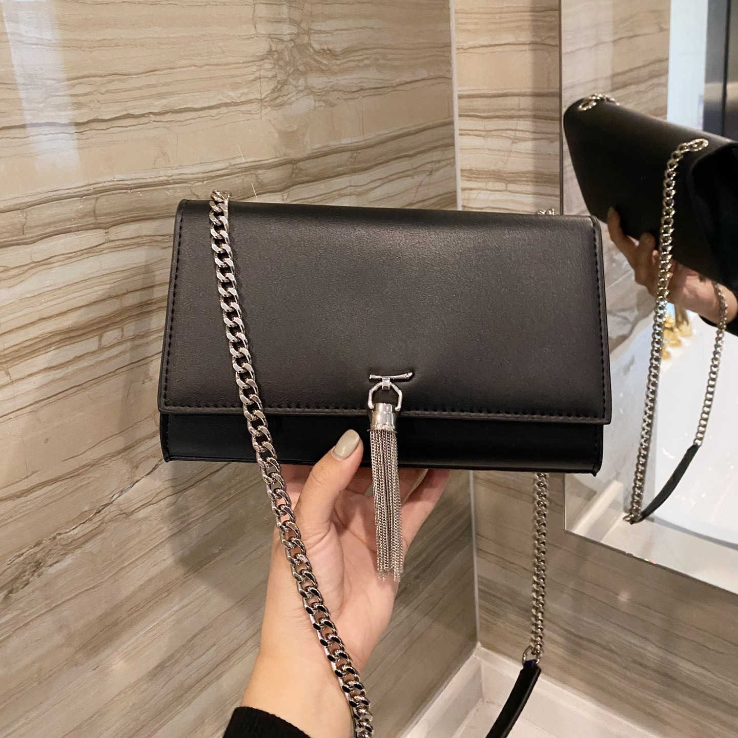 

Luxurys Designers Bags Chain Wallet Designers Womens Handbags Purses Crossbody Bags fashion Shoulder Bags Clutch Bag Totes High quality