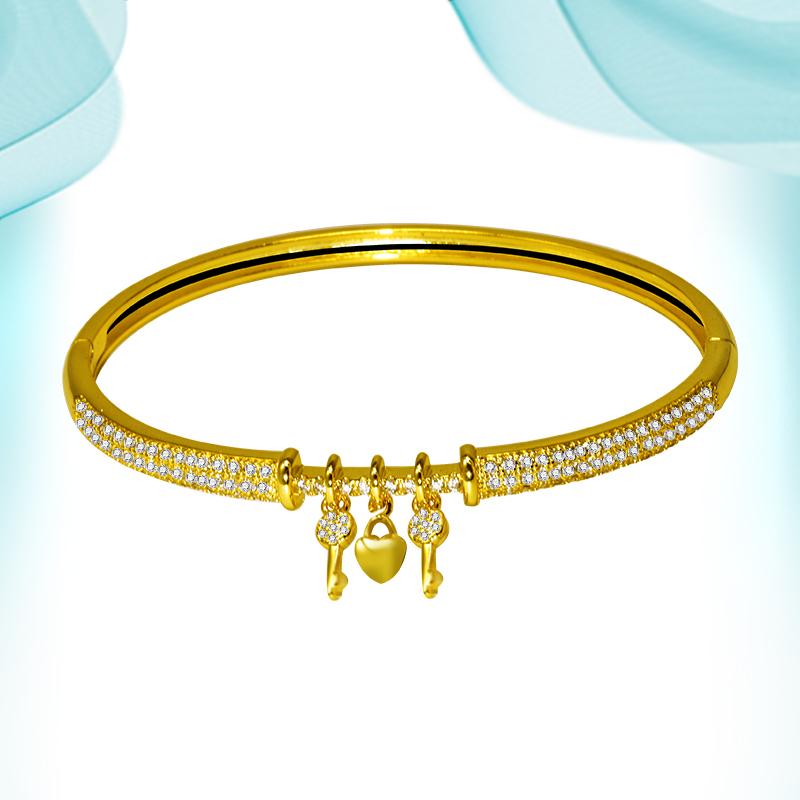 

Bangle 2022 Bracelet On Hand Gold Bangles Design Diamond Peach Heart Small Key For Women Charm Jewelry Female Gift Fashion