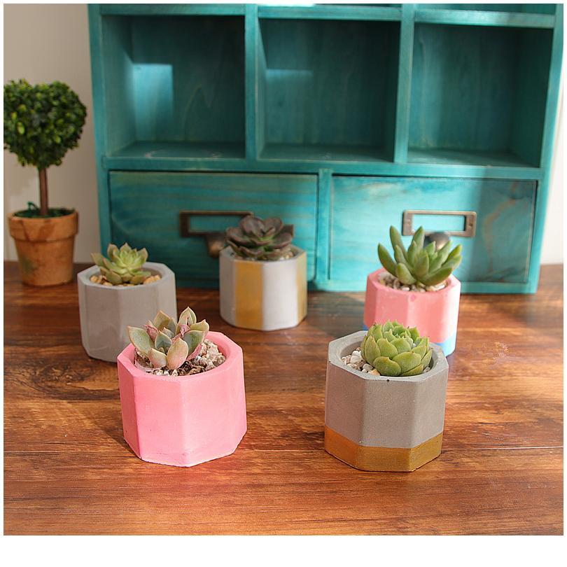 

3 Holes Round Geometric Polygonal Concrete Flower Pot Vase Mold Cactus Cement Molds Sile Diy Aromatherapy Candle De jllaAb