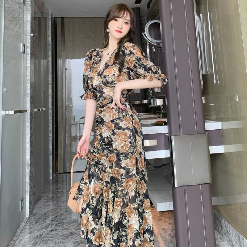 

Two-piece suit summer age-reduced cover belly fashionable shirt floral skirt long waist 210603, Clear