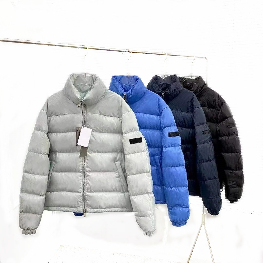 

21SS Branded Men Down Jacket Letter Appliques Designer Male Winter Warm Double Zipper Outwear Fashion Gentlemen Stand Collar Down Coat FDS, Blue