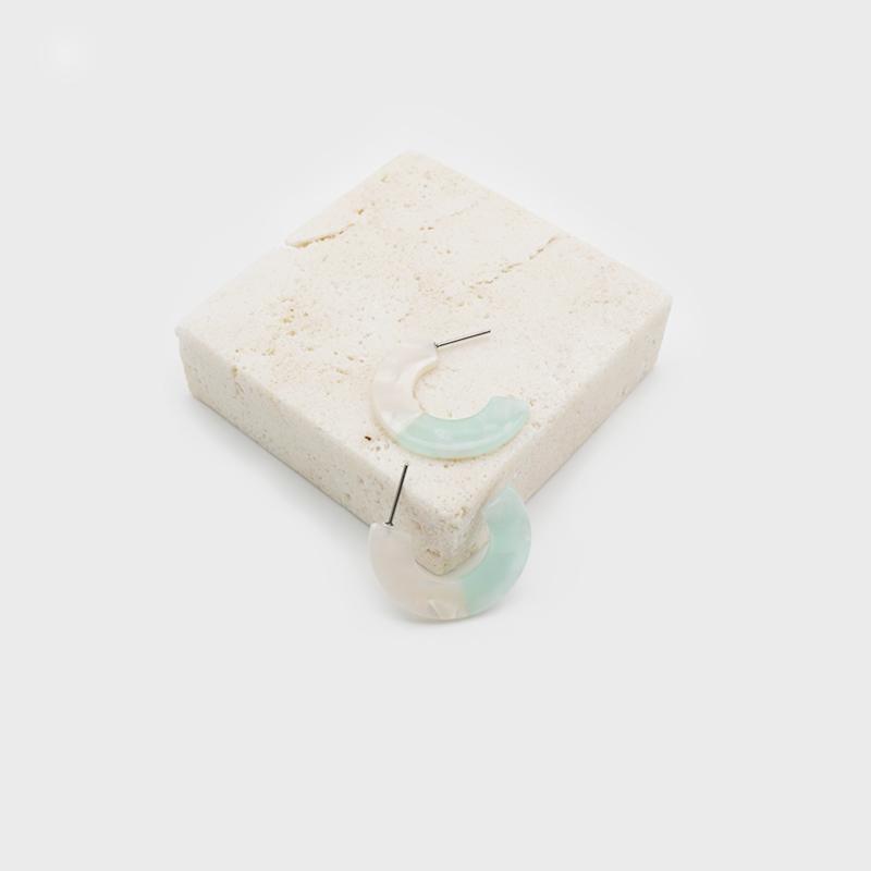 

Hoop & Huggie Arrival Acrylic Earrings For Women Temperament Simple Trendy Delicate Fashion Jewelry Accessories Cute Girl 2021 A026