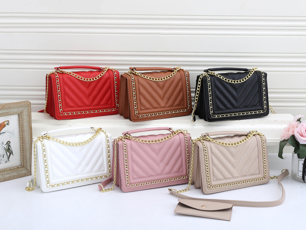 

New fashion rhombus chain women's bag embroidery line diagonal small square bag all-match shoulder handbag