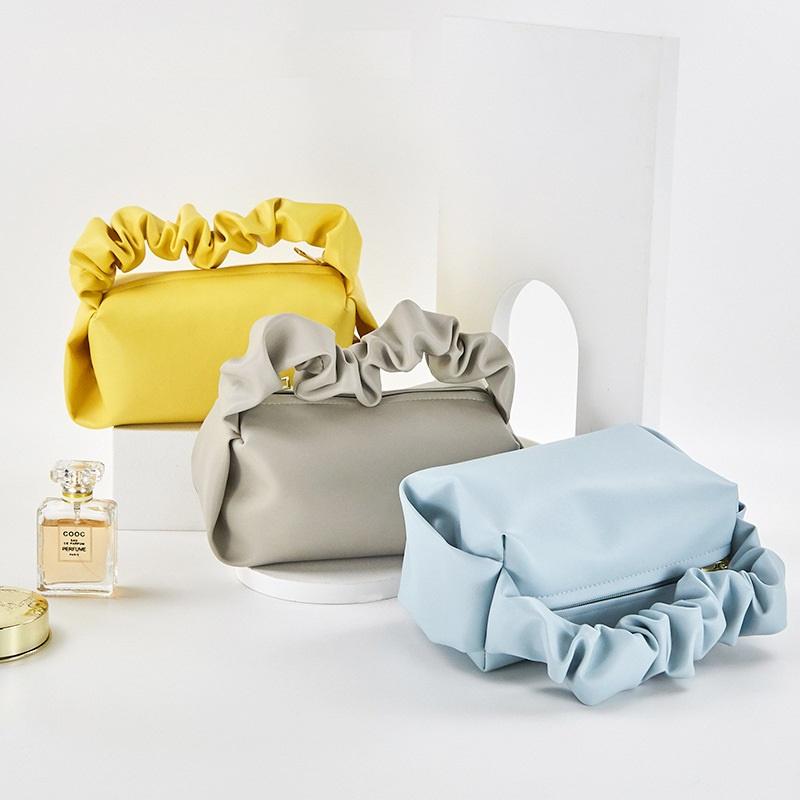 

Cosmetic Bags & Cases 2021 Bag Organizer Toiletry Travel Storage PVC Leather Women Makeup Handbag Purse, Blue