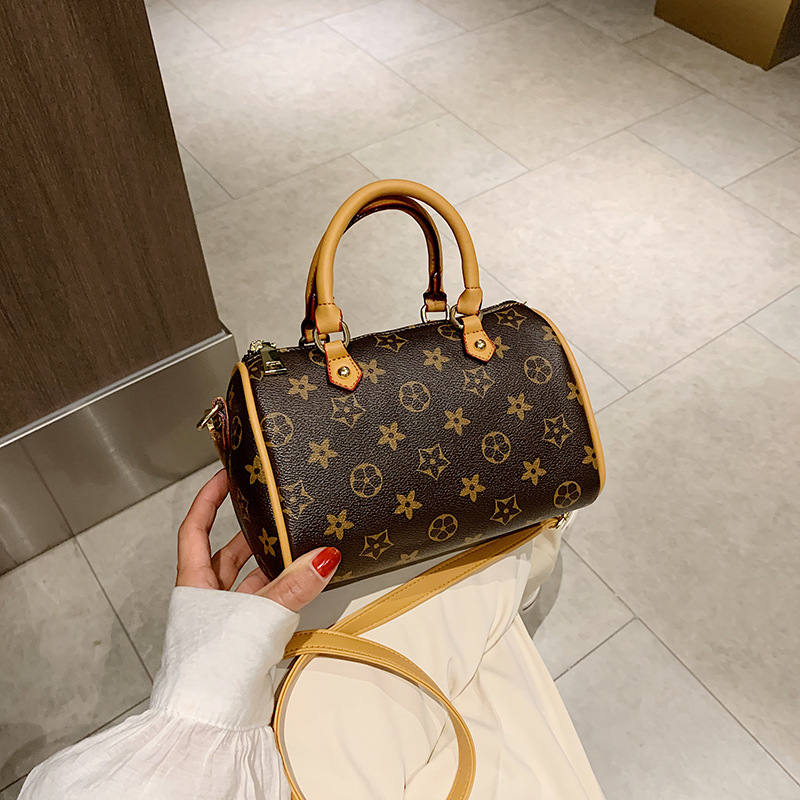 

High quality pillow bag mini messenger bags French shoulder cute bucket handbag small female portable, Box no single shot