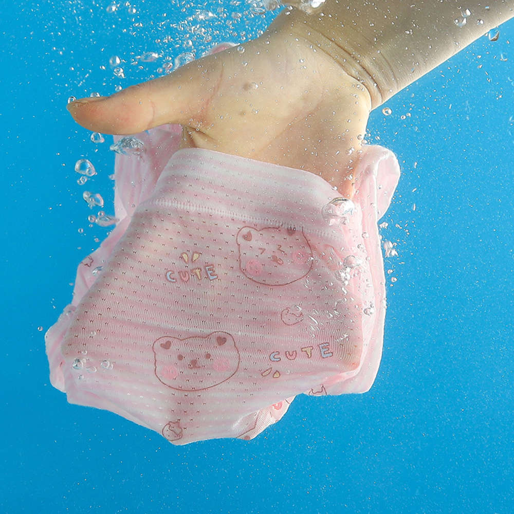 

panties Love to tease children's mesh breathable girls' underwear flat angle modal cartoon four legged pants, Camo