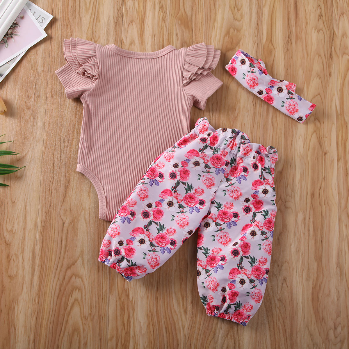 

Baby Summer Clothing Kid 3Pcs Outfit Set Baby Girl Ruffle Short Sleeve Ribbed Romper + Girls Floral Pants + Newborn Bow Headband, Green