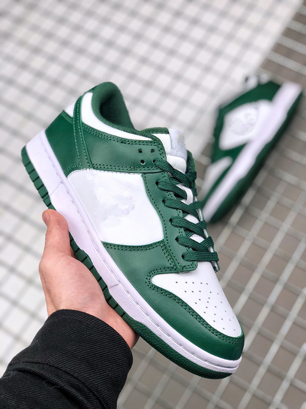 High Quality Skateboard Shoes Duks Low Varsity Green White/Team Green-White Leather Outdoor Trainers Ship ShoeBox Fast Delivery Size 36-46
