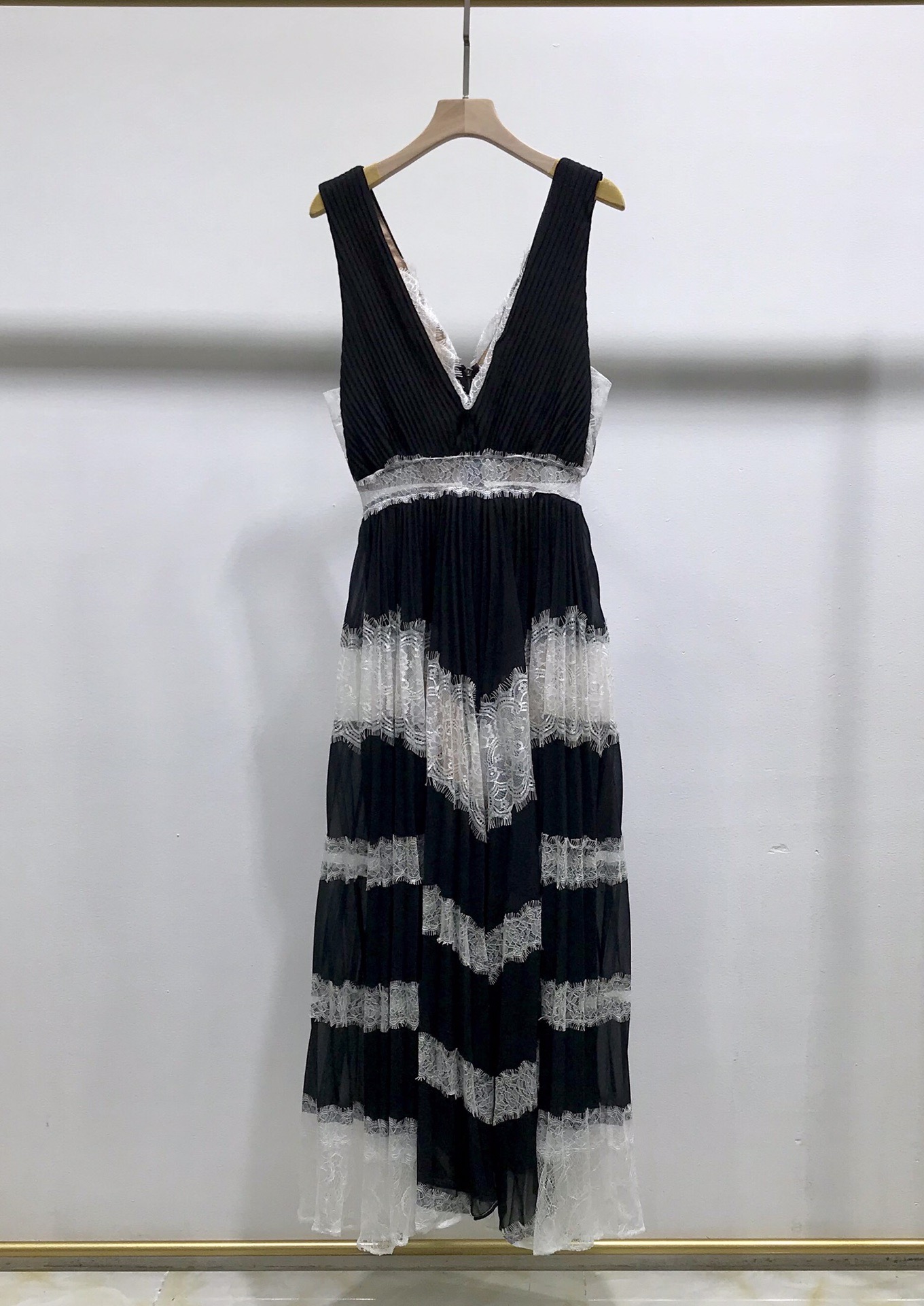 

Milan Runway dresses 2021 V Neck Sleeveless Lace-up Print Designer dress Brand Same Style Dress 0314-6, Picture color