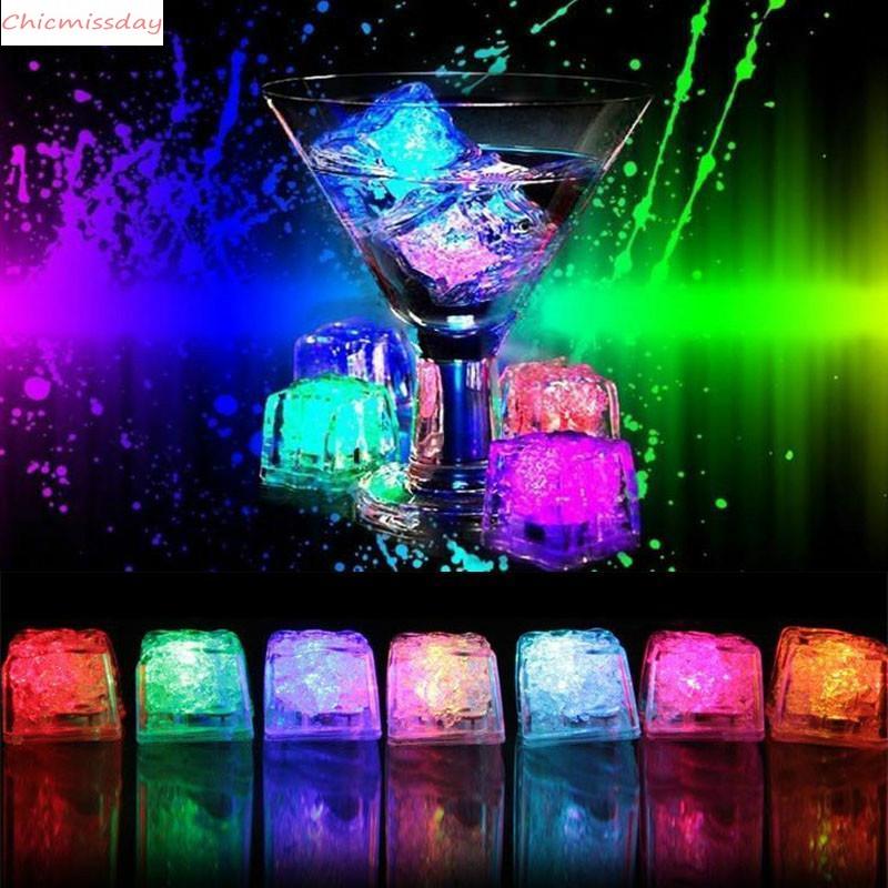 

2021 Led Lights Polychrome Flash Party Lights LED Glowing Ice Cubes Blinking Flashing Decor Light Up Bar Club Wedding New