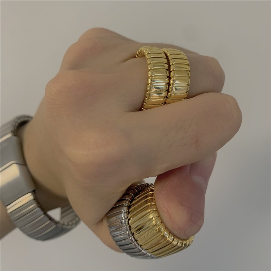 

Peter* Fashionable Strap Pattern Ring Cold Ins Wide Narrow Surface Twist Index Finger Adjustable For Men And Women