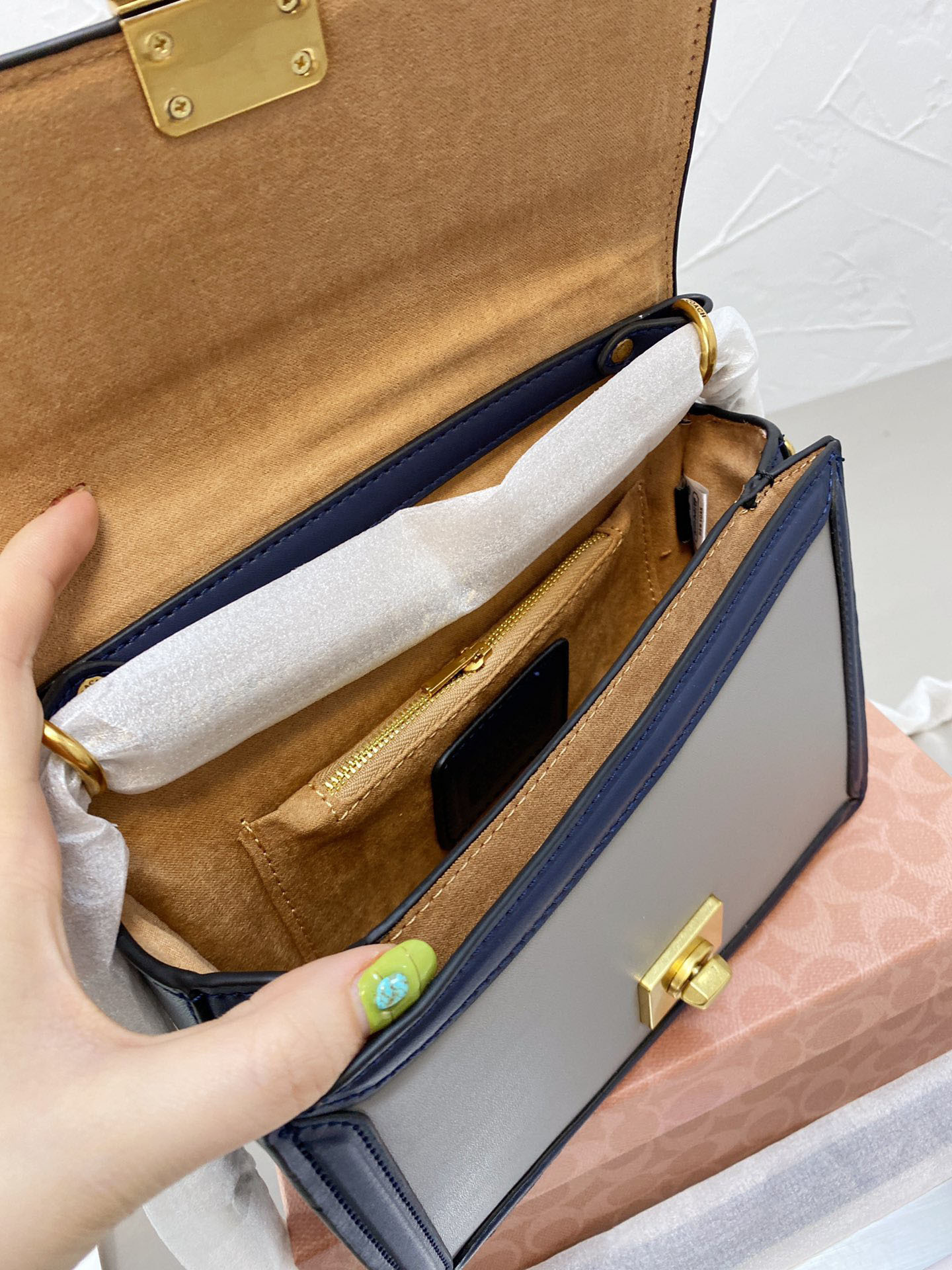 

New shoulder bags 2021 Women handbag Crossbody bag brands designer handbags high quality flower printing bag purse 23cm 62151, Black