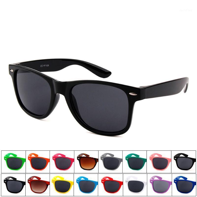 

Sunglasses Wholesale China Men Sun Glasses With Various Colors Gafas De Sol Hombre