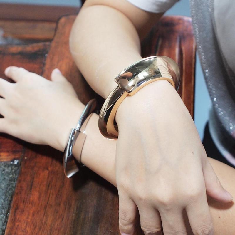 

Bangle Punk Geometric Hyperbole Bangles Bracelet For Women Statement Alloy Cuff Wedding Party Fashion Jewelry