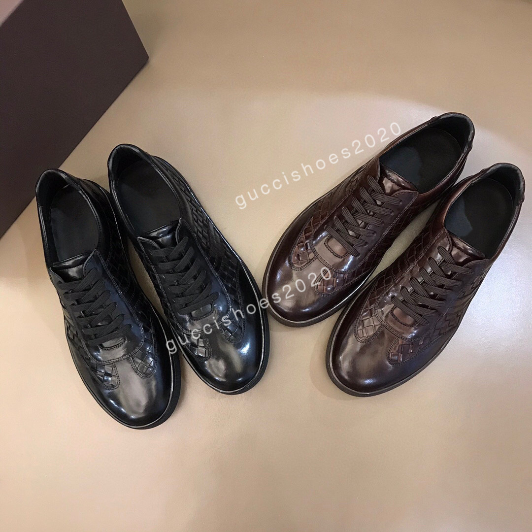 

Fashion Designer men Casual Shoes Downtown leather District perforated sneakers iconic enameled metal Embossed rubber triangle mens Platform shoe size39-46, 01