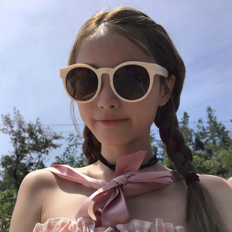 

Sunglasses Fashion Luxury Vintage Round Women Men Retro Brand Designer Sun Glasses Ladies Circle Transparent Eyewear Uv400