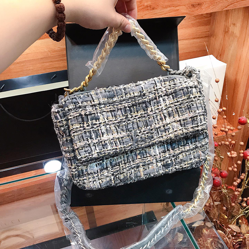 

2021 Early Fall Winter 19 France Womens Tweed Bags Chains Totes Quilted Crossbody Shoulder Classic Flap Gold Metal Hardware Two-tone Luxury