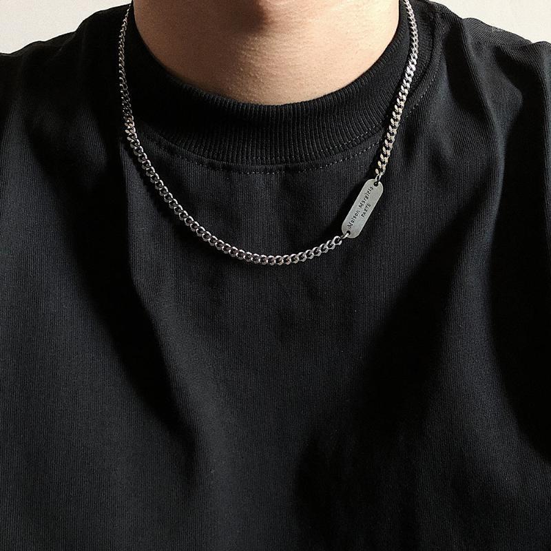 

Chains Minimalist Style LLetter Square Brand Clavicle Chain Cold Versatile Simple Necklace For Men And Women, Silver