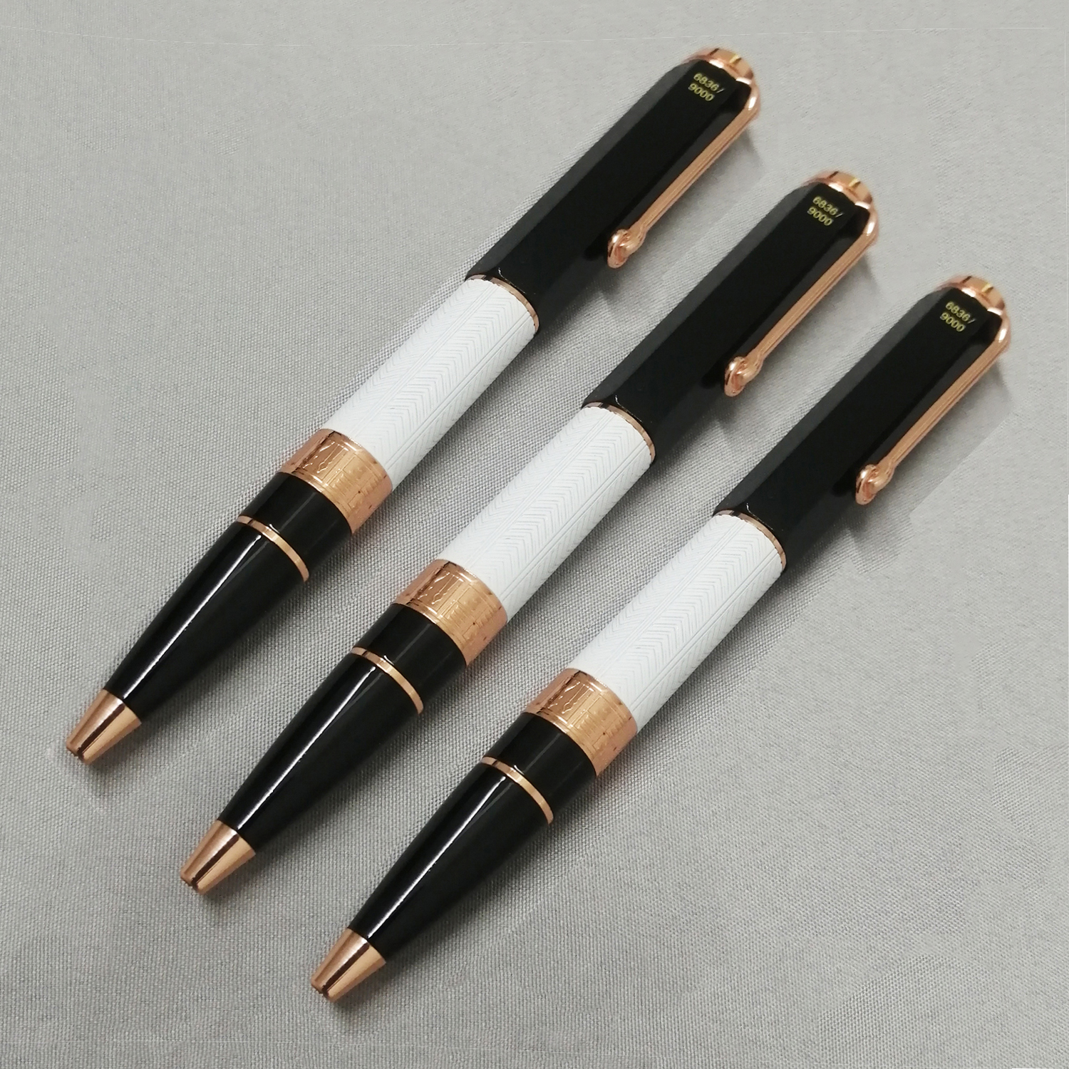 

YAMALANG Luxury Signature Ball Point Pen Wholesale Price Black Smooth Metal Penholder Business School Writing Supplies