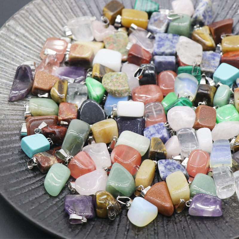 

15mm-20mm Natural Crystal Agate Semi Precious Stone for Jewelry Making Colorful Irregular Jade Pendant Charms Beads Necklaces Ornaments Wholesale